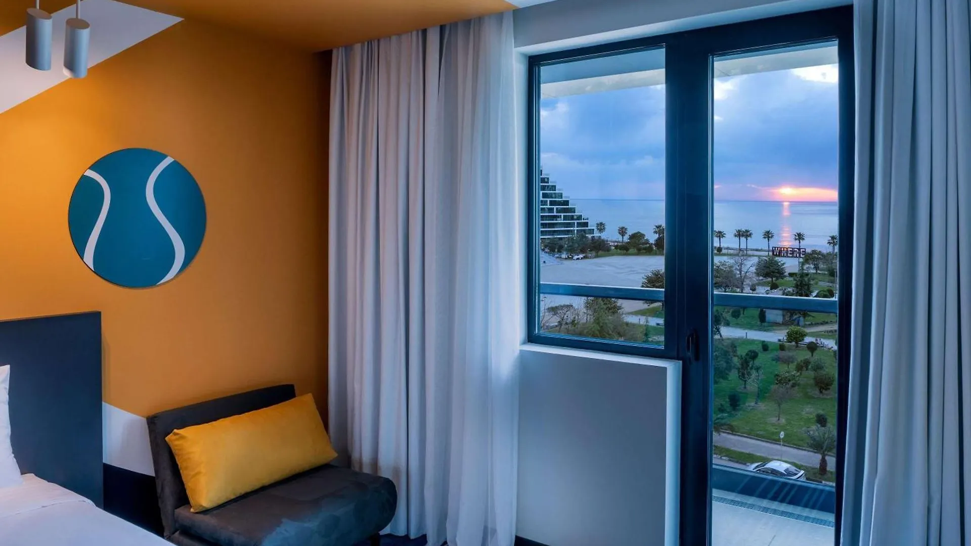 Ibis Styles Batumi Hotel 4*,
