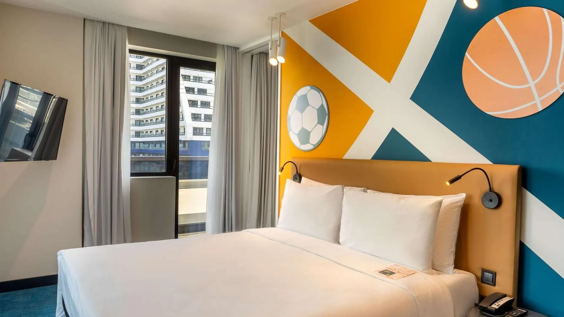 Ibis Styles Batumi Hotel 4*,