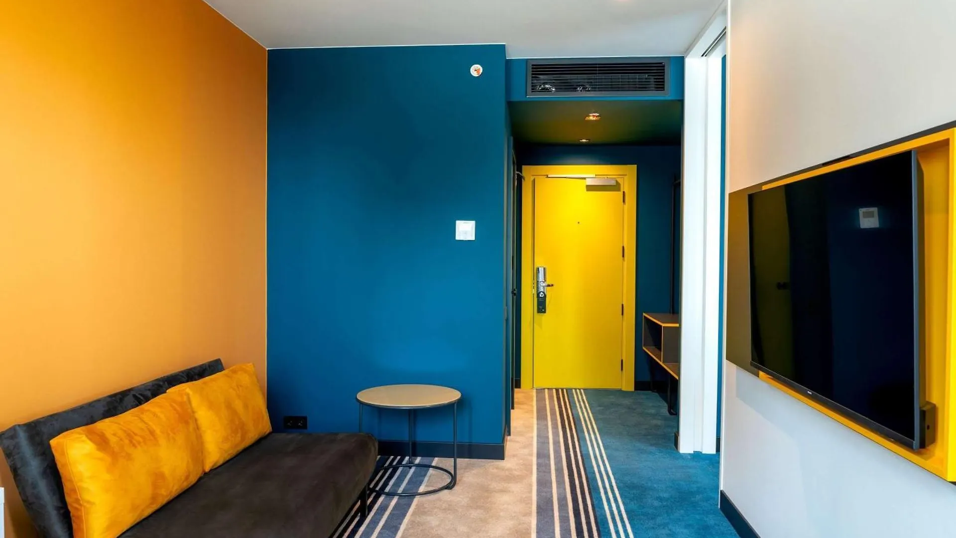 Ibis Styles Batumi Hotel 4*,  조지아