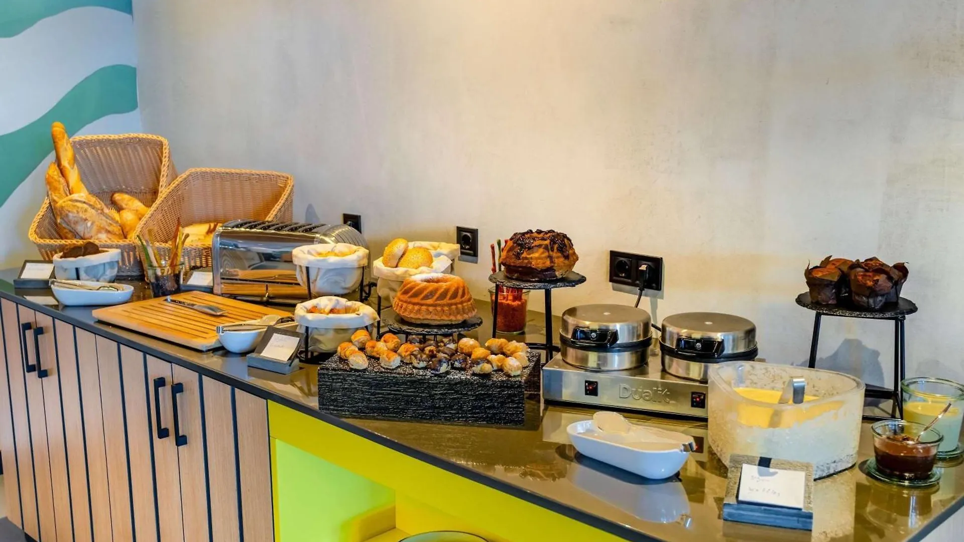 Ibis Styles Batumi Hotel 4*,