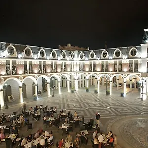 Piazza Four Colours Otel